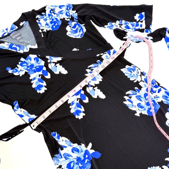 Covington Black & Blue Floral Tie Waist V-Neck Dress Medium Petite 🌸🖤💙 - Picture 9 of 15